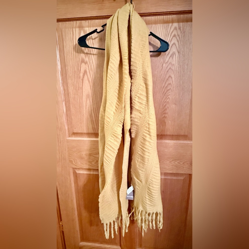 2 Scarves
